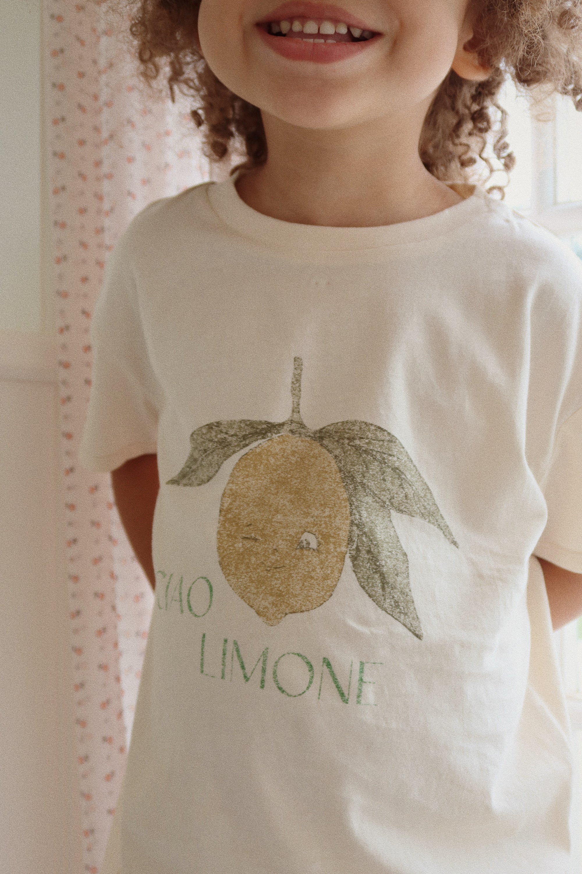 Konges Sløjd GOTS Shirt & Shorts Set "Famo Ciao Limone Birch"