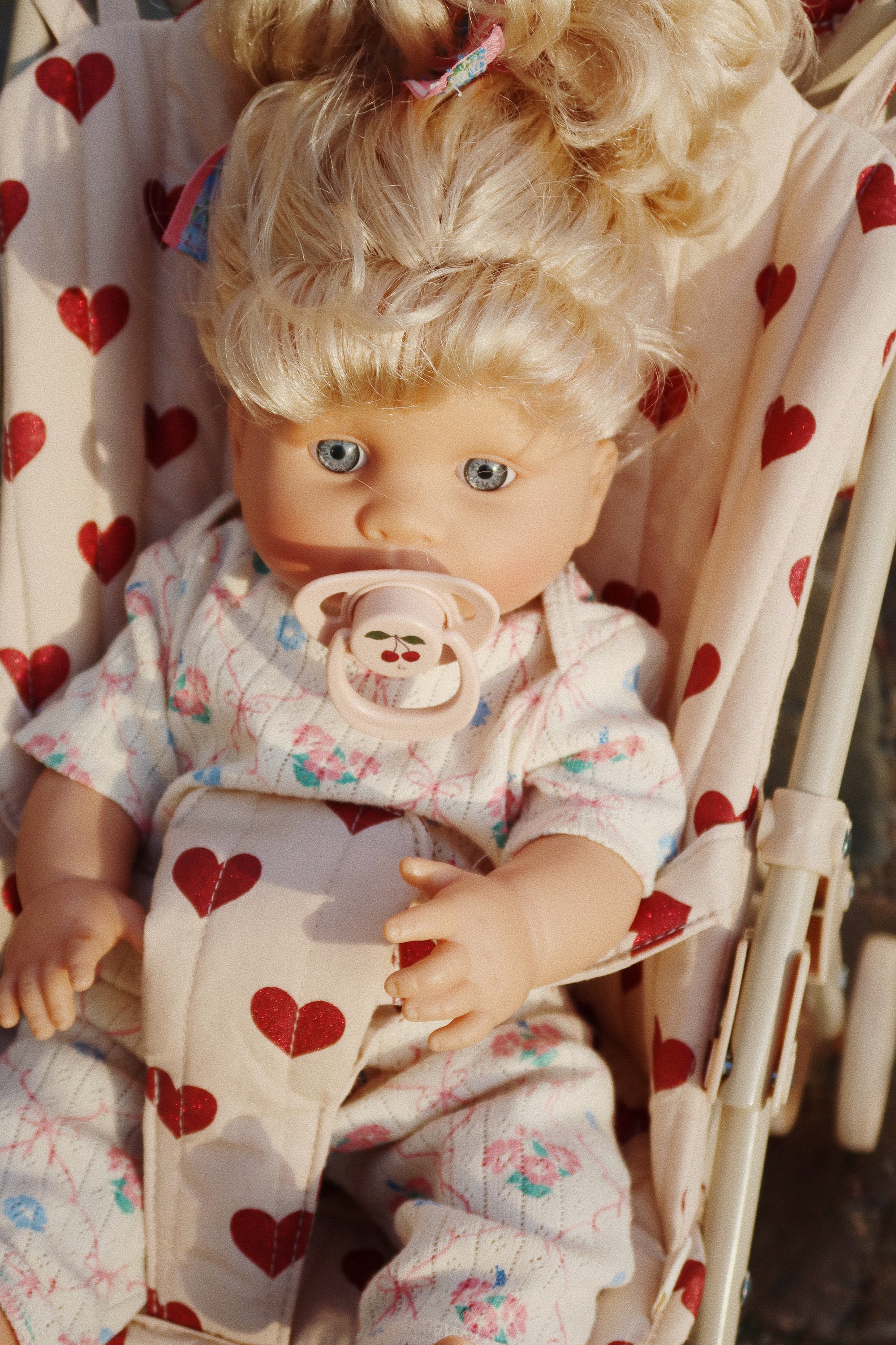 Konges Sløjd Puppen-Kinderwagen "Doll Stroller Amour Rouge"
