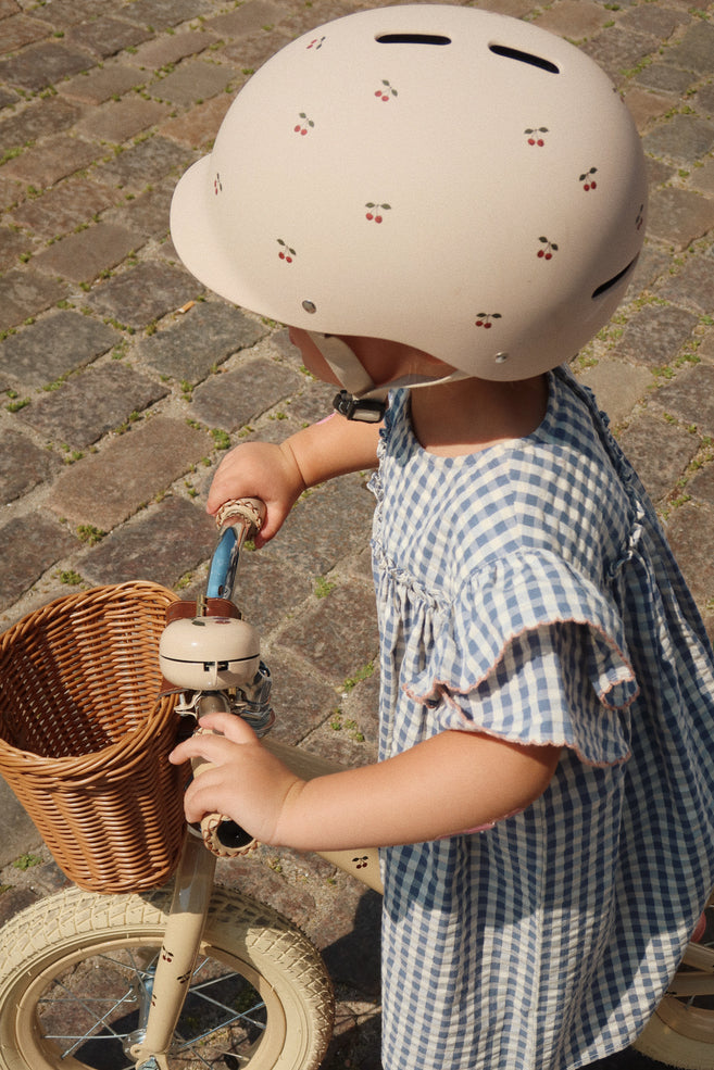 Konges Sløjd Fahrrad Helm "Bicycle Helmet Cherry"