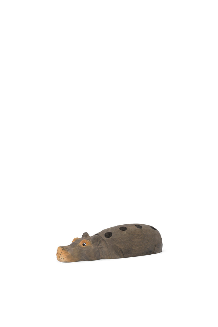 Ferm Living Stifthalter – Hippo Hand- Carved